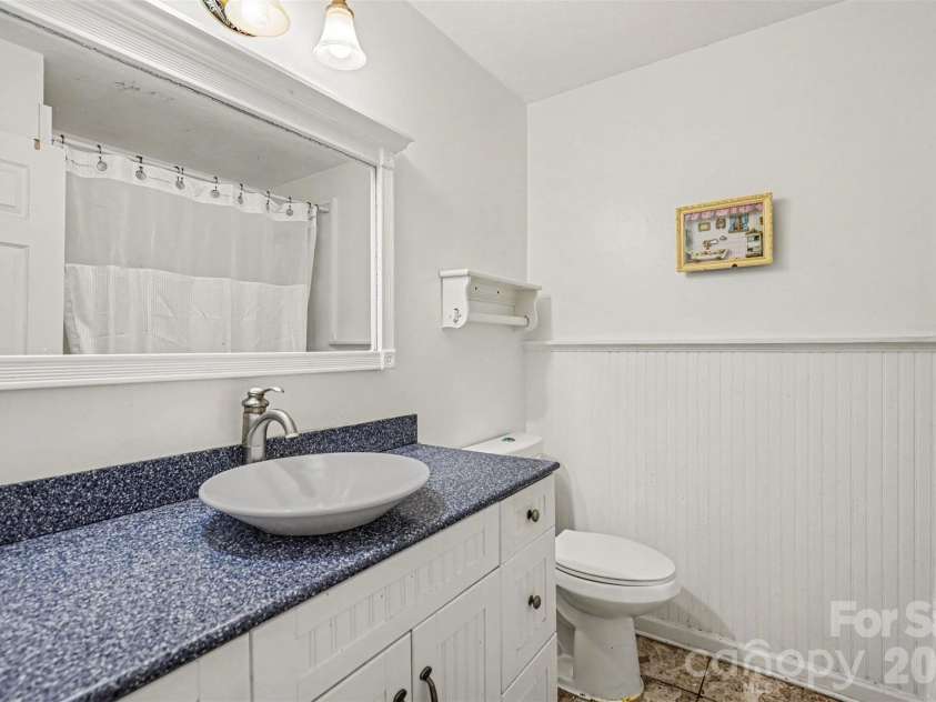 834 Applegate Court, Gastonia, NC 28054.  MLS# CAR4412857, YatesRealty ID 43638. 