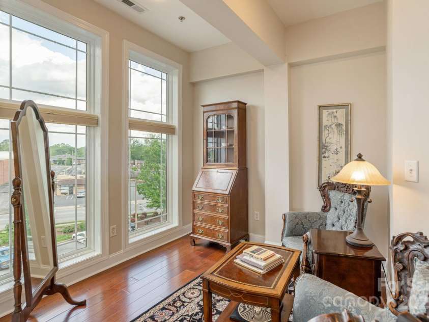 475 Church Street, Hendersonville, NC 28792.  MLS# CAR4252730, YatesRealty ID 4364. Primary bedroom