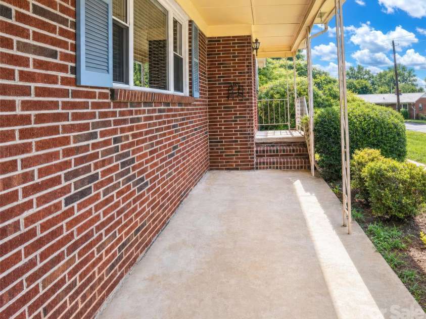 116 Clark Street, Morganton, NC 28655.  MLS# CAR4412745, YatesRealty ID 43640. 