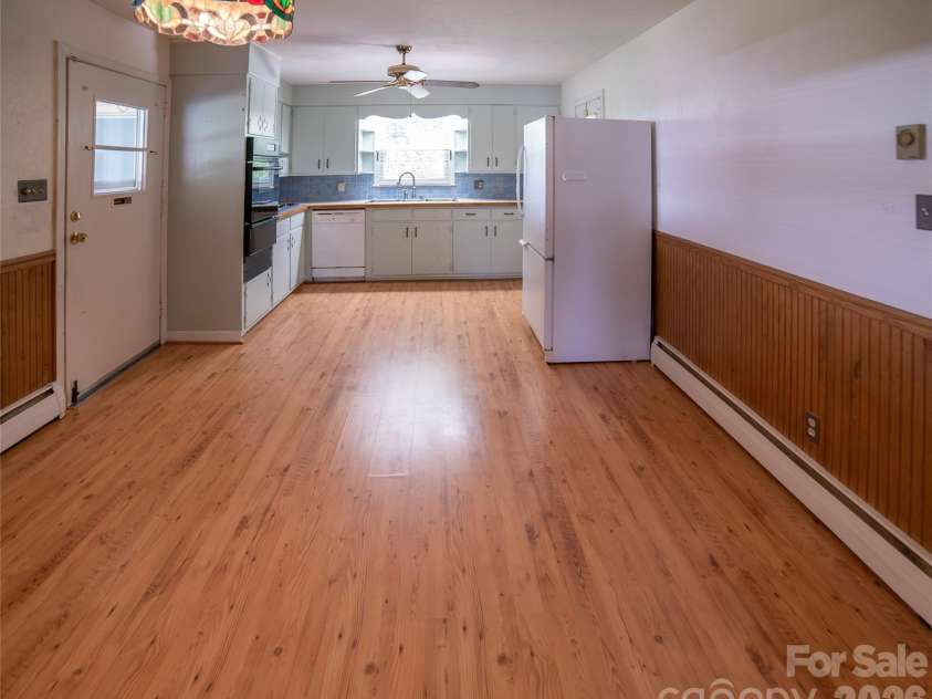 116 Clark Street, Morganton, NC 28655.  MLS# CAR4412745, YatesRealty ID 43640. 