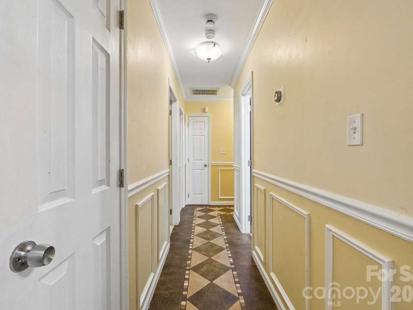 13942 Dannemara Drive, Pineville, NC 28134.  MLS# CAR4413129, YatesRealty ID 43643. 