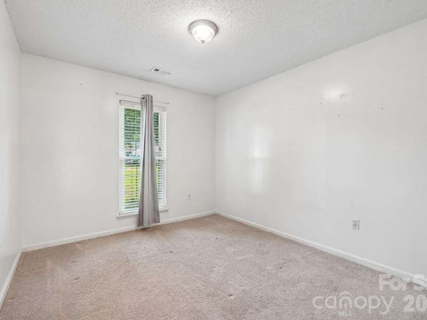 13942 Dannemara Drive, Pineville, NC 28134.  MLS# CAR4413129, YatesRealty ID 43643. 