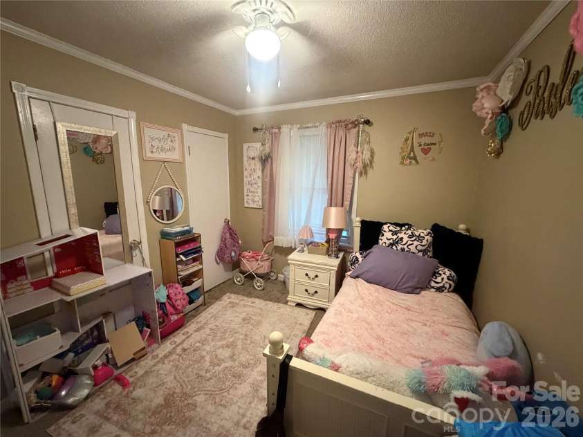 1104 Hillcrest Drive, Cherryville, NC 28021.  MLS# CAR4412505, YatesRealty ID 43647. Bedroom