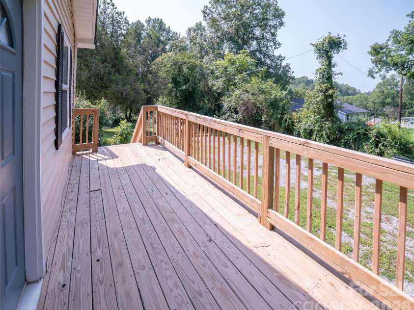 1240 Piedmont Drive, Lenoir, NC 28645.  MLS# CAR4413839, YatesRealty ID 43648. Deck off Primary