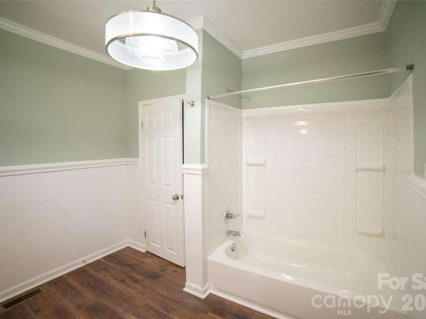 1240 Piedmont Drive, Lenoir, NC 28645.  MLS# CAR4413839, YatesRealty ID 43648. Primary Bath