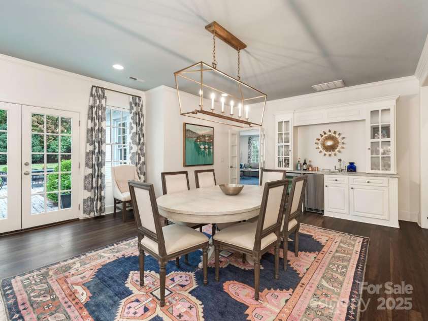 2219 Richardson Drive, Charlotte, NC 28211.  MLS# CAR4242628, YatesRealty ID 4365. 