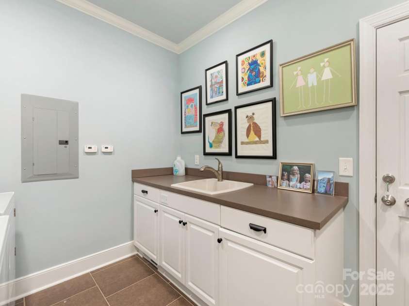 2219 Richardson Drive, Charlotte, NC 28211.  MLS# CAR4242628, YatesRealty ID 4365. 