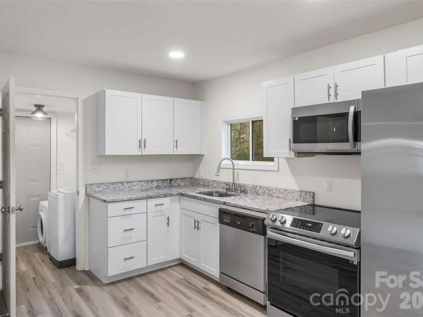 500 3rd Street, Stanley, NC 28164.  MLS# CAR4388278, YatesRealty ID 4365. 