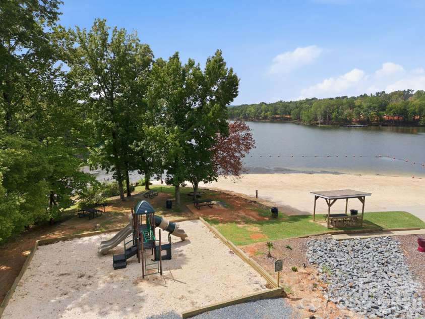 151 Dogwood Circle, New London, NC 28127.  MLS# CAR4413825, YatesRealty ID 43650. 