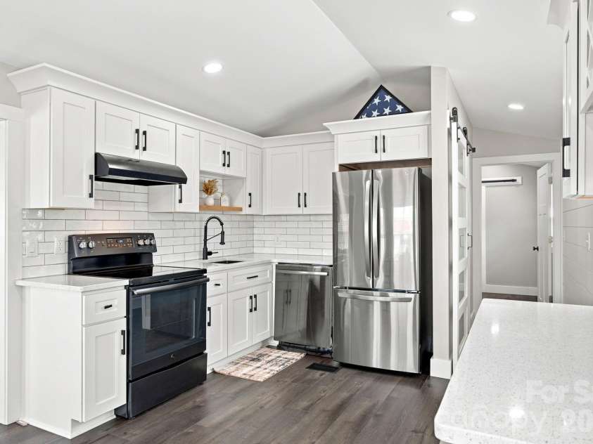 151 Dogwood Circle, New London, NC 28127.  MLS# CAR4413825, YatesRealty ID 43650. 