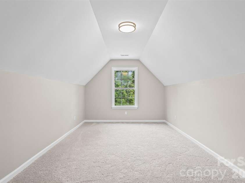 14107 Pine Harbor Road, Charlotte, NC 28278.  MLS# CAR4413773, YatesRealty ID 43652. 
