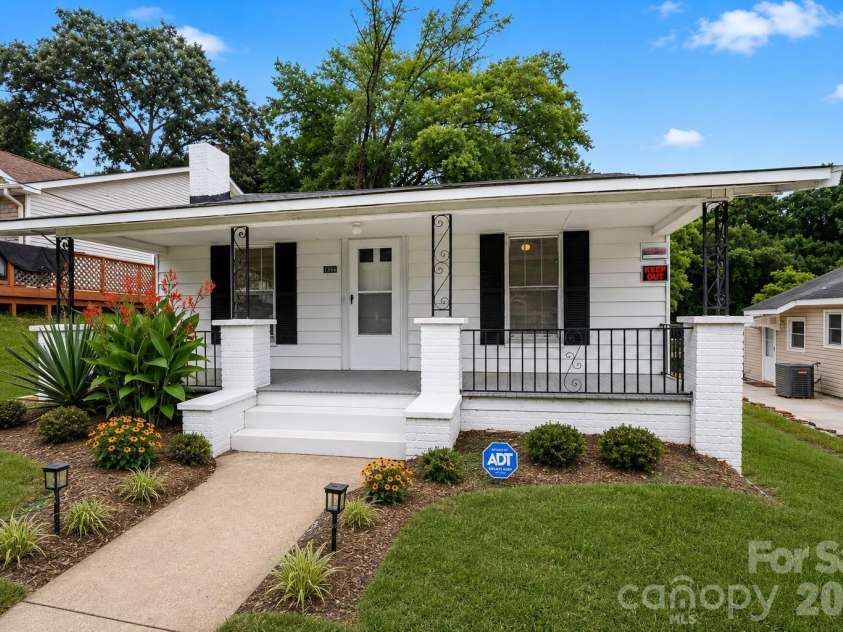 1306 Forrest Street, High Point, NC 27262.  MLS# CAR4413863, YatesRealty ID 43653. 