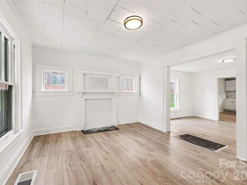 1306 Forrest Street, High Point, NC 27262.  MLS# CAR4413863, YatesRealty ID 43653. 