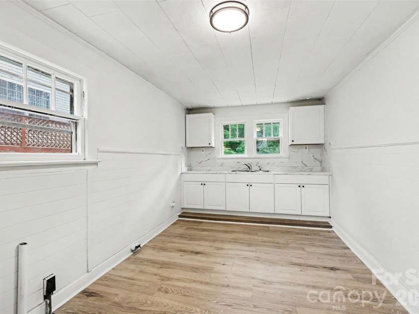 1306 Forrest Street, High Point, NC 27262.  MLS# CAR4413863, YatesRealty ID 43653. 