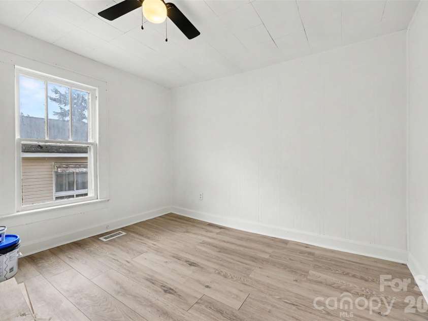 1306 Forrest Street, High Point, NC 27262.  MLS# CAR4413863, YatesRealty ID 43653. 
