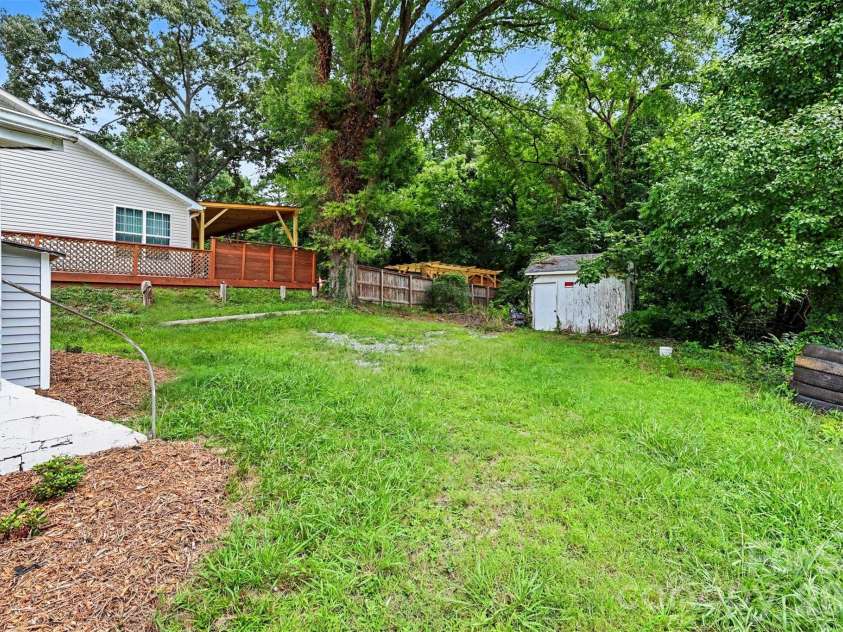 1306 Forrest Street, High Point, NC 27262.  MLS# CAR4413863, YatesRealty ID 43653. 