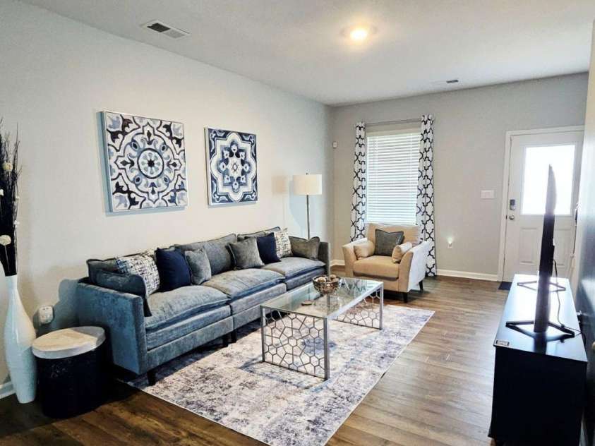 2106 Prospect Creek Way, Charlotte, NC 28227.  MLS# CAR4413617, YatesRealty ID 43657. 