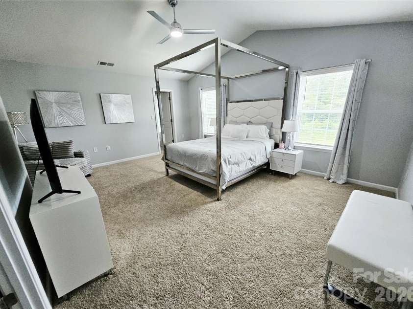 2106 Prospect Creek Way, Charlotte, NC 28227.  MLS# CAR4413617, YatesRealty ID 43657. 
