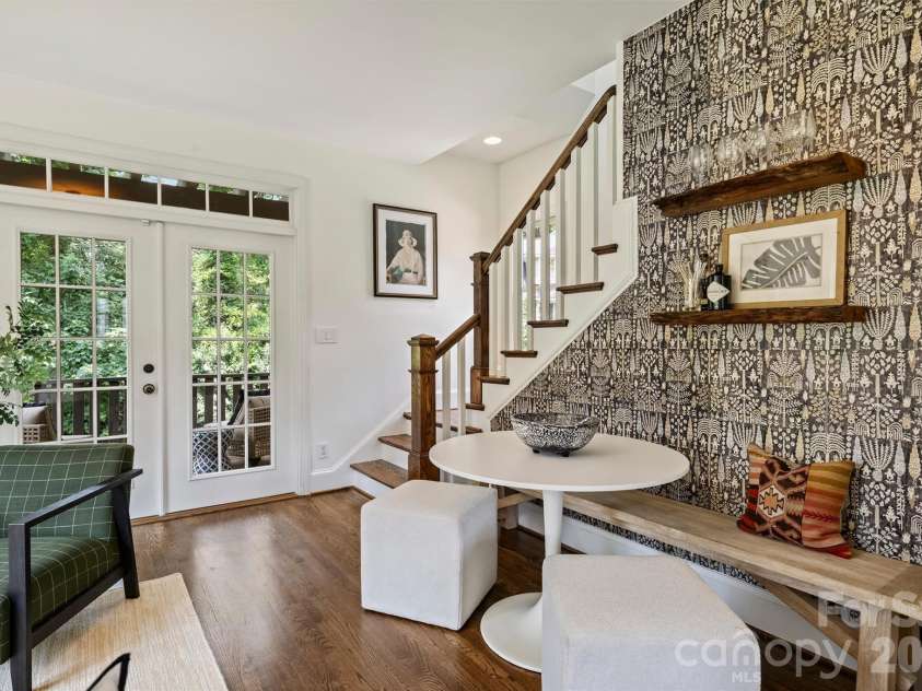 1611 Tippah Park Court, Charlotte, NC 28205.  MLS# CAR4413519, YatesRealty ID 43659. 