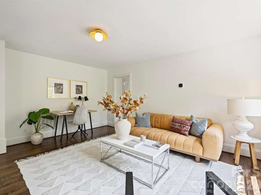 1611 Tippah Park Court, Charlotte, NC 28205.  MLS# CAR4413519, YatesRealty ID 43659. 