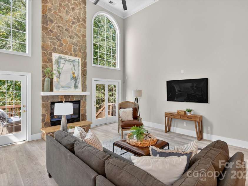 3009 Groves Edge Lane, Waxhaw, NC 28173.  MLS# CAR4294159, YatesRealty ID 4366. 