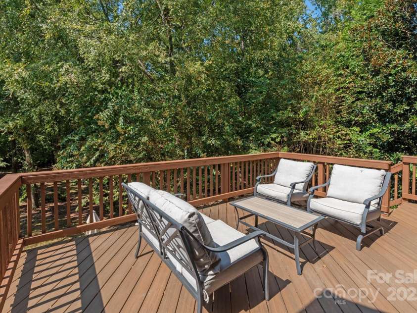 3009 Groves Edge Lane, Waxhaw, NC 28173.  MLS# CAR4294159, YatesRealty ID 4366. 