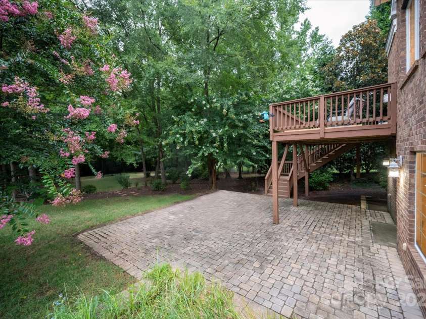 3009 Groves Edge Lane, Waxhaw, NC 28173.  MLS# CAR4294159, YatesRealty ID 4366. 