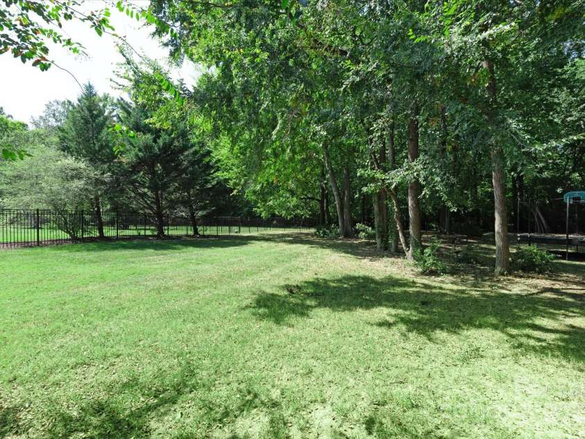 3009 Groves Edge Lane, Waxhaw, NC 28173.  MLS# CAR4294159, YatesRealty ID 4366. 