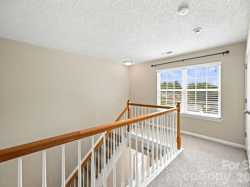 10404 Haddington Drive, Charlotte, NC 28269.  MLS# CAR4412907, YatesRealty ID 43660. 