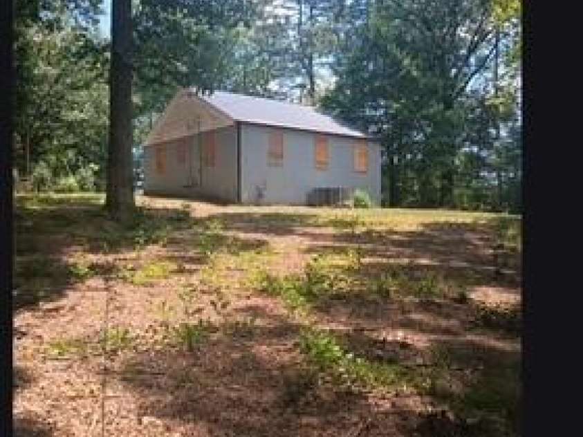 660 Colston Street, Albemarle, NC 28001.  MLS# CAR4413514, YatesRealty ID 43661. 