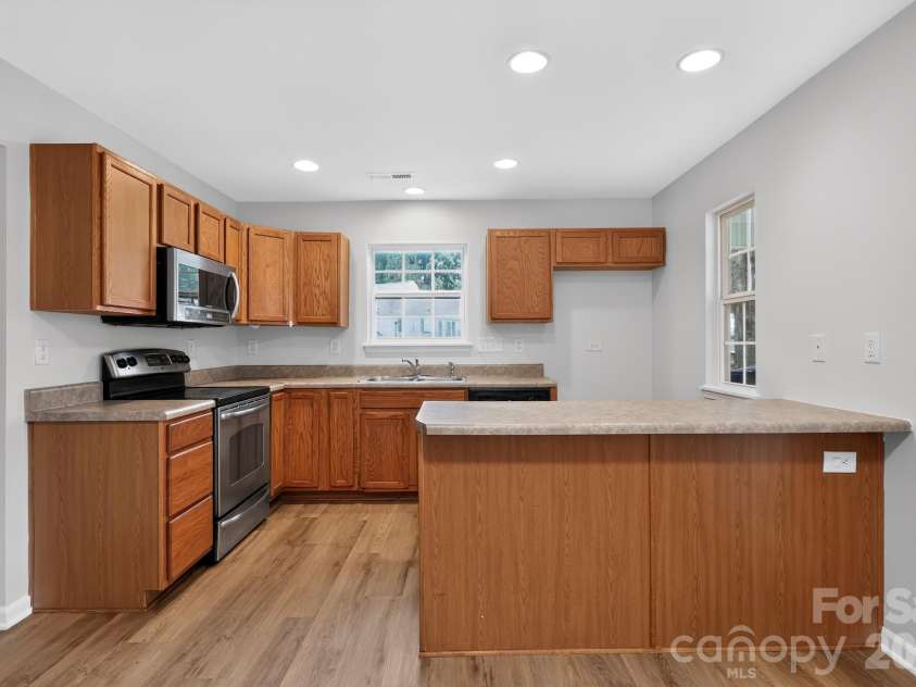 159 Limerick Road, Mooresville, NC 281115.  MLS# CAR4413542, YatesRealty ID 43666. 