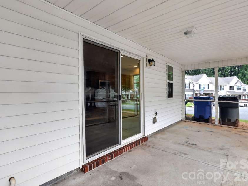 159 Limerick Road, Mooresville, NC 281115.  MLS# CAR4413542, YatesRealty ID 43666. 