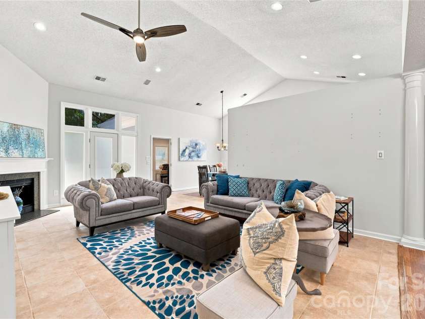 9101 Orchard Lane, Charlotte, NC 28210.  MLS# CAR4409670, YatesRealty ID 43667. 