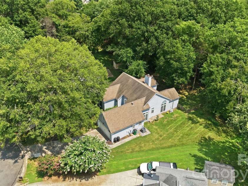 9101 Orchard Lane, Charlotte, NC 28210.  MLS# CAR4409670, YatesRealty ID 43667. 