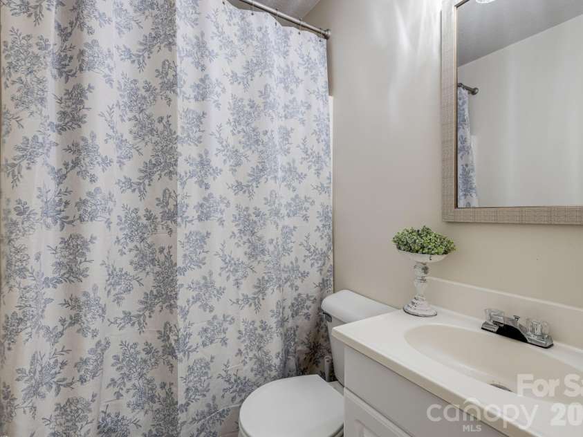 303 Hunter Street, Burnsville, NC 28714.  MLS# CAR4413835, YatesRealty ID 43668. 