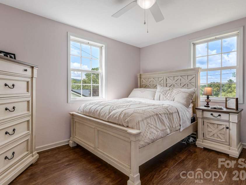 303 Hunter Street, Burnsville, NC 28714.  MLS# CAR4413835, YatesRealty ID 43668. 