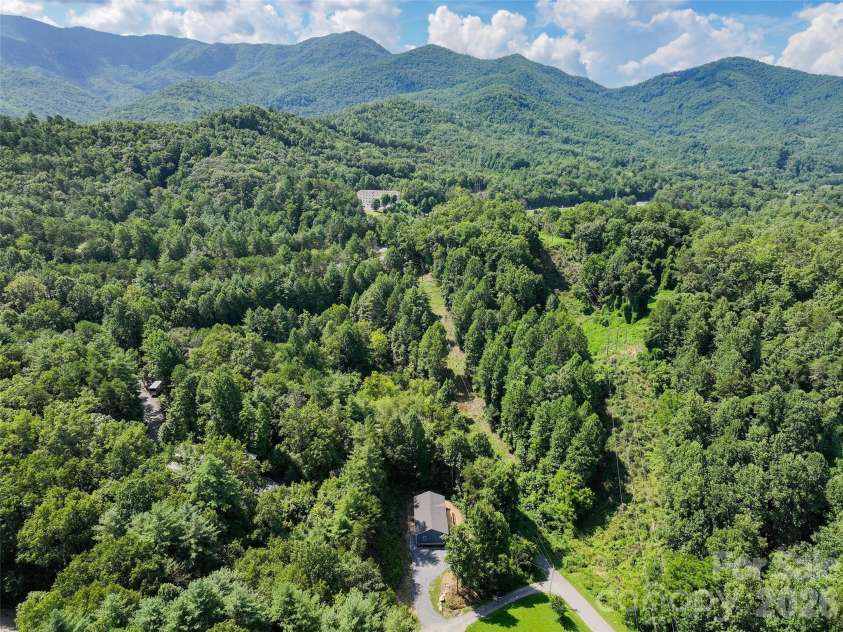 24 Green Burch Drive, Bryson City, NC 28713.  MLS# CAR4413936, YatesRealty ID 43671. 
