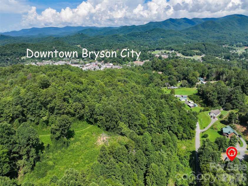 24 Green Burch Drive, Bryson City, NC 28713.  MLS# CAR4413936, YatesRealty ID 43671. 