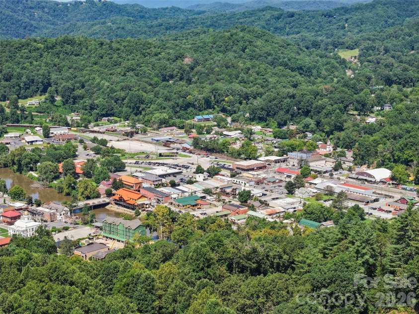 24 Green Burch Drive, Bryson City, NC 28713.  MLS# CAR4413936, YatesRealty ID 43671. 