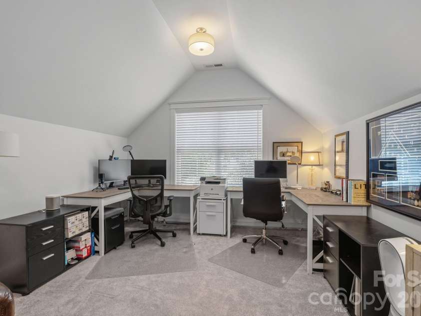 17434 Invermere Avenue, Huntersville, NC 28078.  MLS# CAR4413717, YatesRealty ID 43672. 