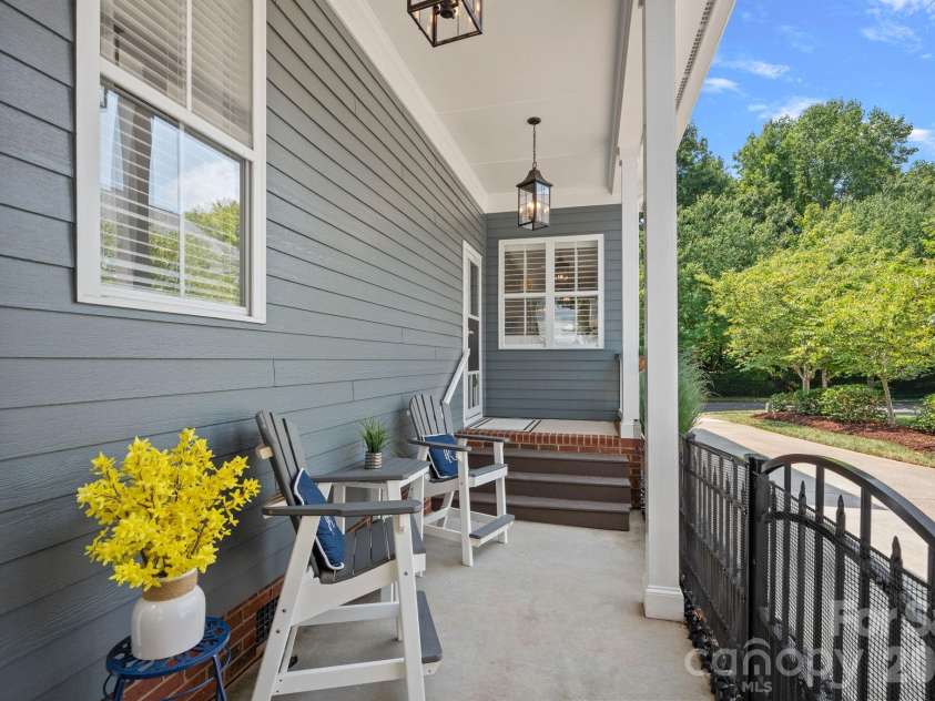 17434 Invermere Avenue, Huntersville, NC 28078.  MLS# CAR4413717, YatesRealty ID 43672. 