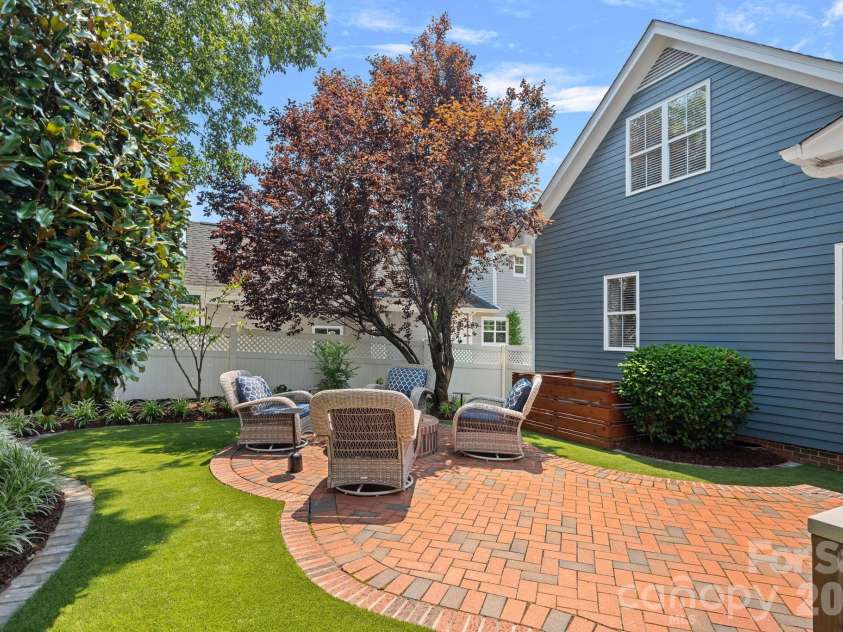 17434 Invermere Avenue, Huntersville, NC 28078.  MLS# CAR4413717, YatesRealty ID 43672. 