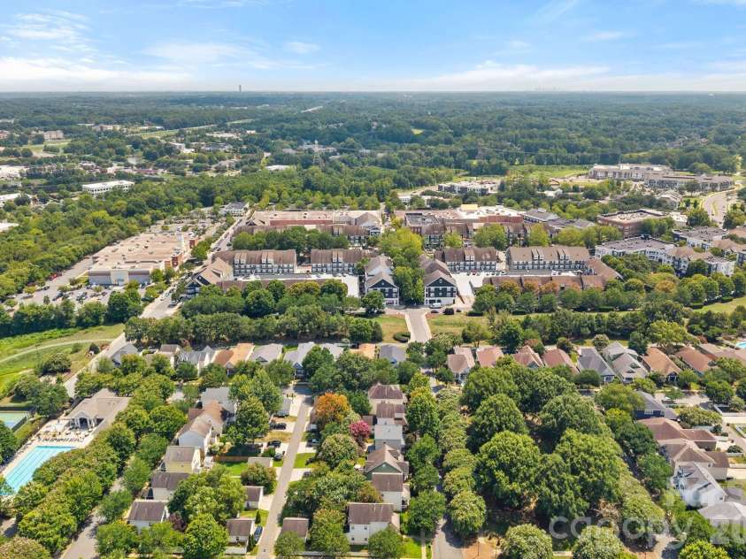 17434 Invermere Avenue, Huntersville, NC 28078.  MLS# CAR4413717, YatesRealty ID 43672. 
