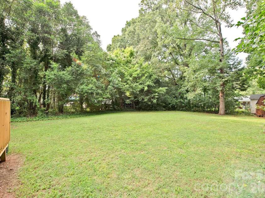 61 Pinecrest Drive, Concord, NC 28027.  MLS# CAR4413872, YatesRealty ID 43673. 