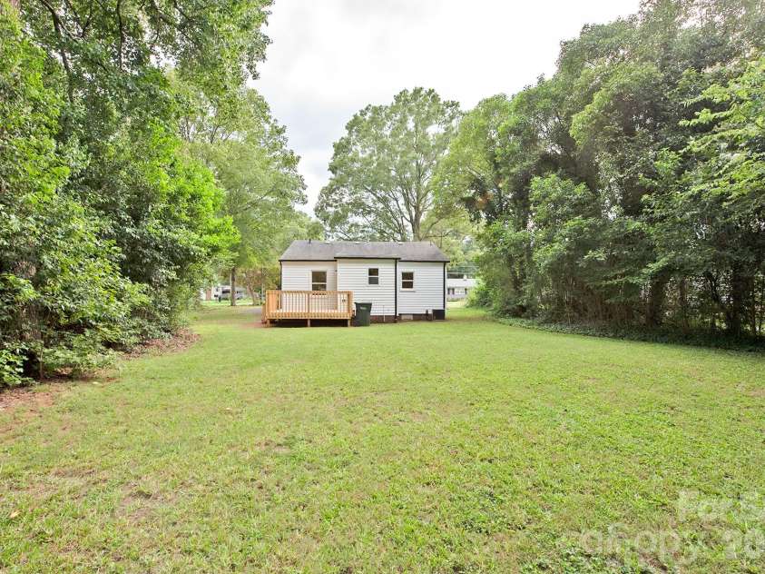61 Pinecrest Drive, Concord, NC 28027.  MLS# CAR4413872, YatesRealty ID 43673. 