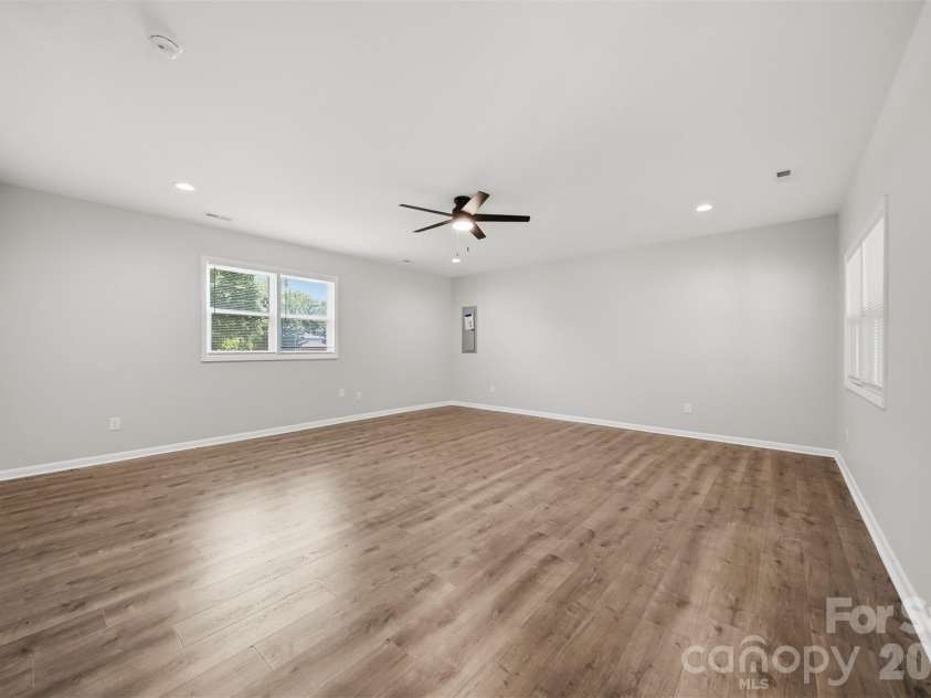 908 13th Street, Conover, NC 28613.  MLS# CAR4411974, YatesRealty ID 43674. 