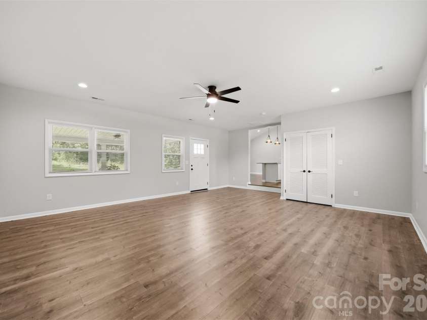 908 13th Street, Conover, NC 28613.  MLS# CAR4411974, YatesRealty ID 43674. 