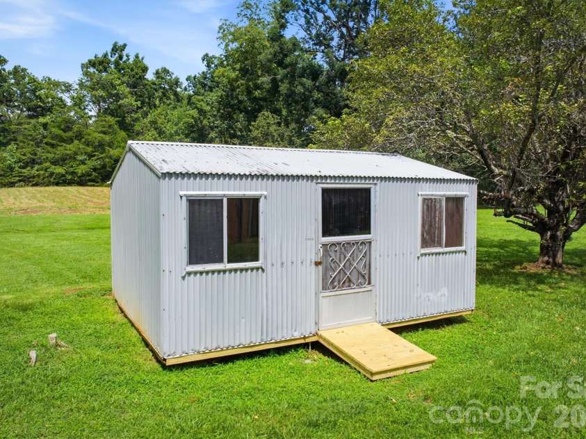 1414 Bethel Road, Morganton, NC 28655.  MLS# CAR4412973, YatesRealty ID 43676. 
