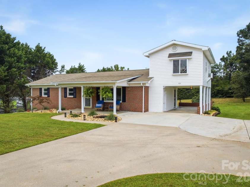 1414 Bethel Road, Morganton, NC 28655.  MLS# CAR4412973, YatesRealty ID 43676. 