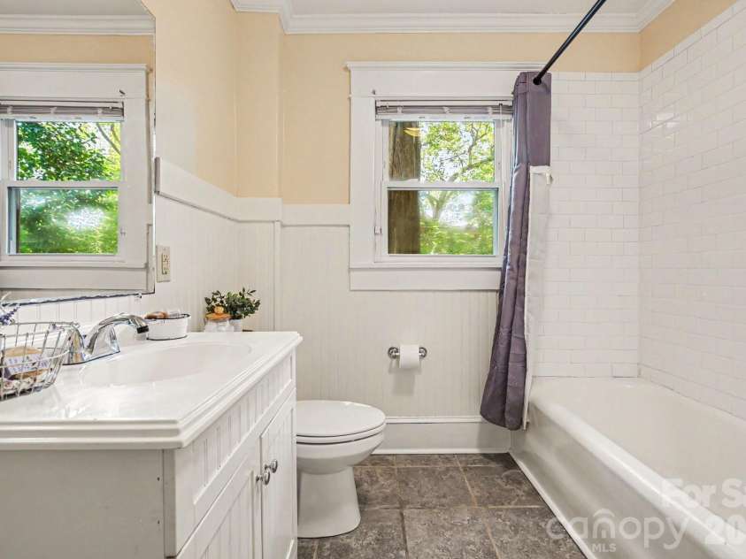 705 Maupin Avenue, Salisbury, NC 28144.  MLS# CAR4413524, YatesRealty ID 43677. Full Bathroom